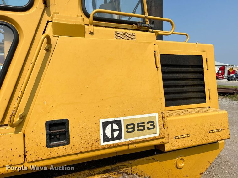 image for item DR4730 1984 Caterpillar 953  track loader