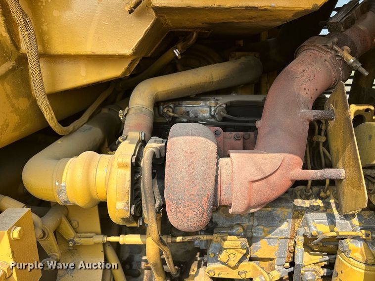 image for item DR4730 1984 Caterpillar 953  track loader