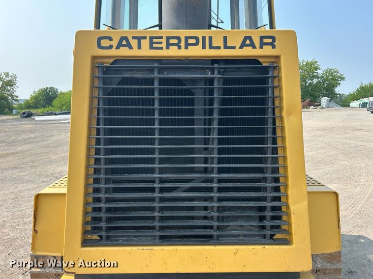 image for item DR4730 1984 Caterpillar 953  track loader