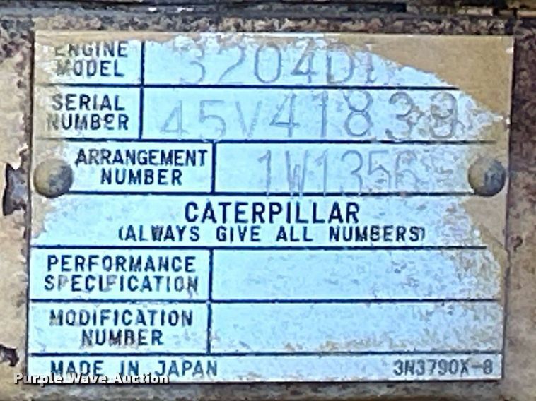 image for item DR4730 1984 Caterpillar 953  track loader