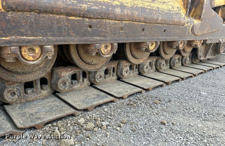 image for item DR4730 1984 Caterpillar 953  track loader