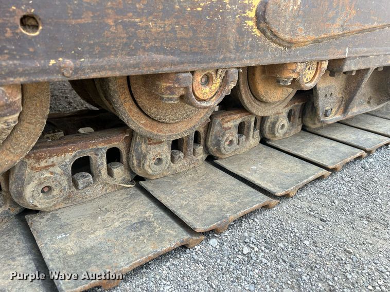 image for item DR4730 1984 Caterpillar 953  track loader