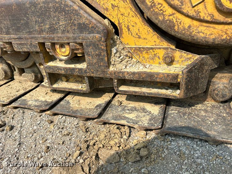 image for item DR4730 1984 Caterpillar 953  track loader