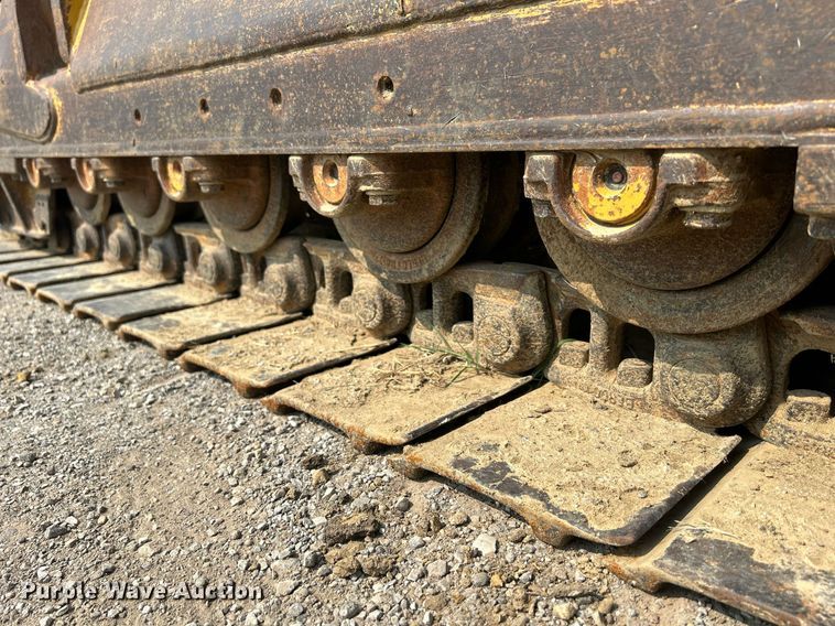 image for item DR4730 1984 Caterpillar 953  track loader