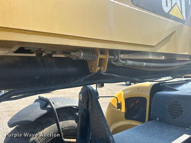 image for item DR4738 2008 Caterpillar TL1255  telehandler