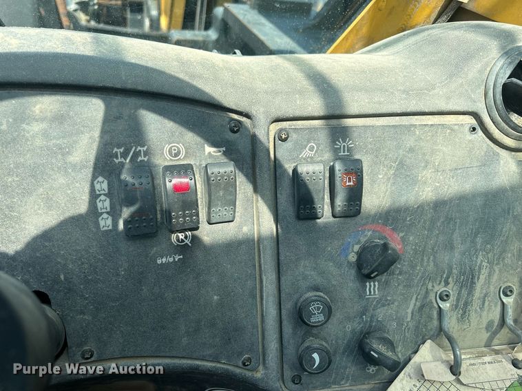 image for item DR4738 2008 Caterpillar TL1255  telehandler