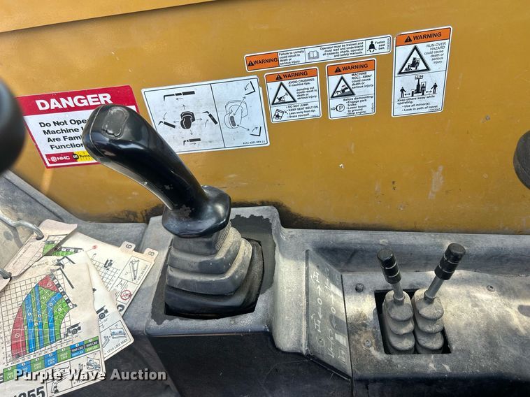 image for item DR4738 2008 Caterpillar TL1255  telehandler