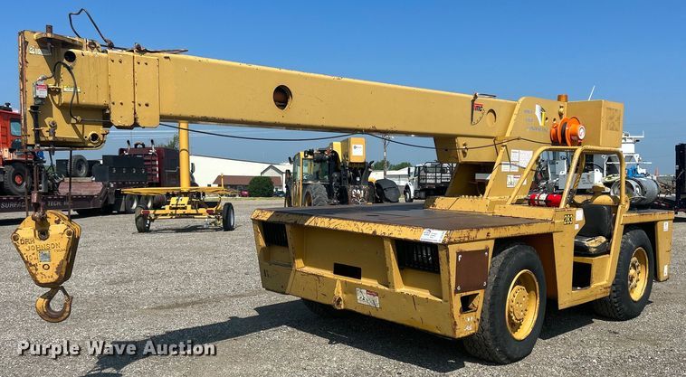 image for item DR4739 Broderson 1C2002B  crane