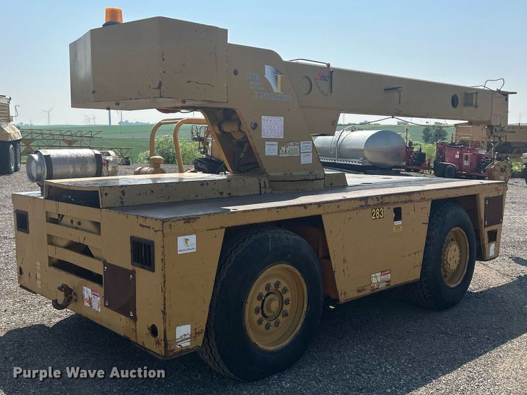 image for item DR4739 Broderson 1C2002B  crane