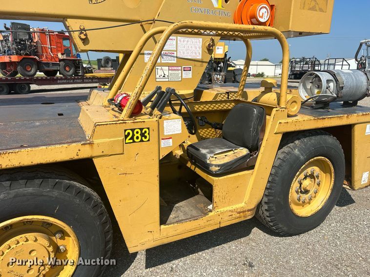 image for item DR4739 Broderson 1C2002B  crane