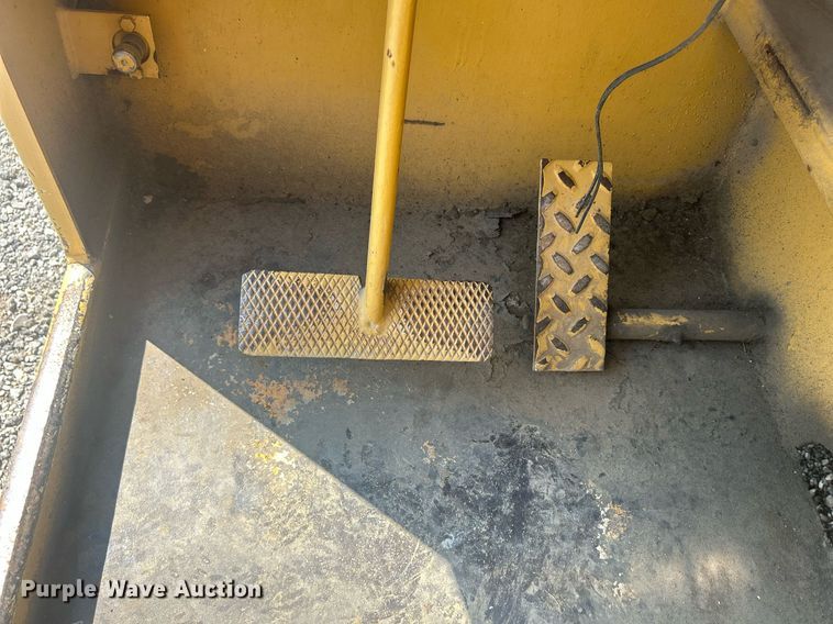 image for item DR4739 Broderson 1C2002B  crane