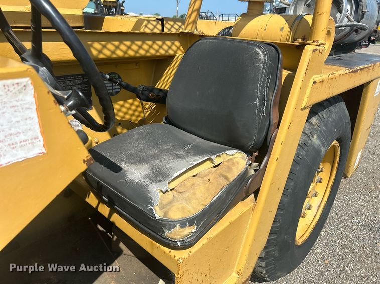 image for item DR4739 Broderson 1C2002B  crane