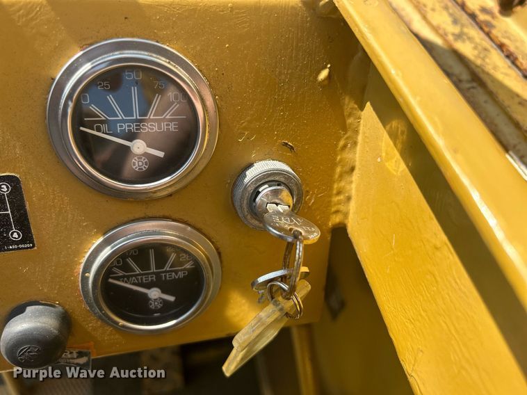 image for item DR4739 Broderson 1C2002B  crane