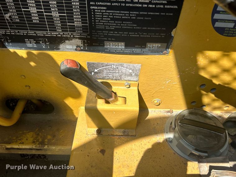 image for item DR4739 Broderson 1C2002B  crane