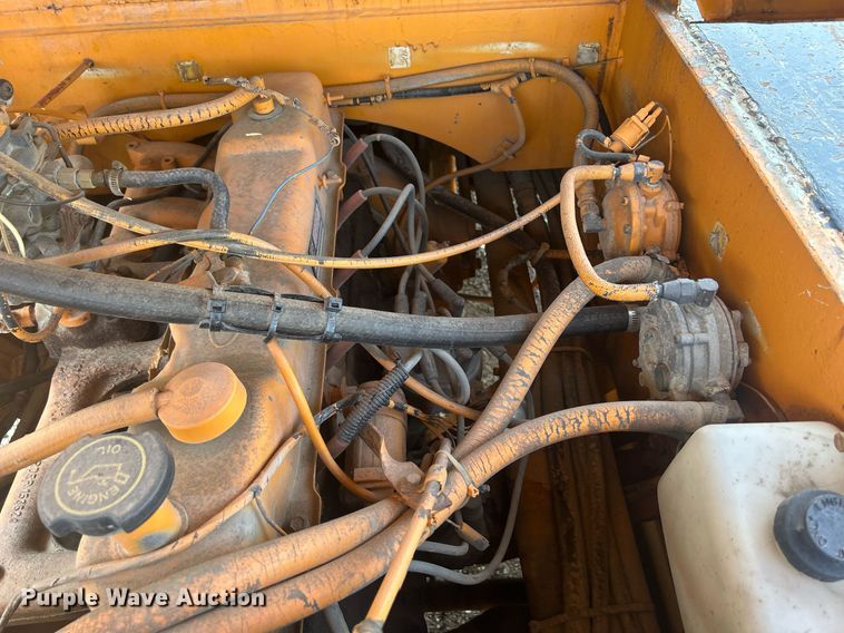 image for item DR4739 Broderson 1C2002B  crane