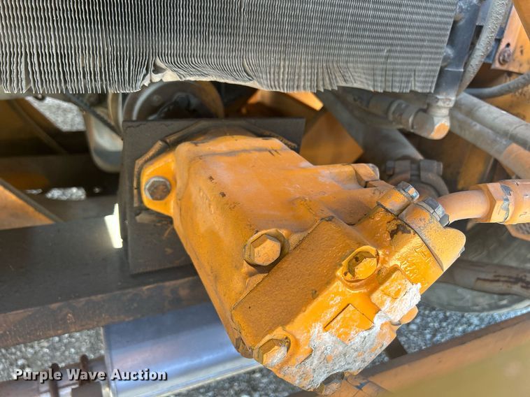 image for item DR4739 Broderson 1C2002B  crane