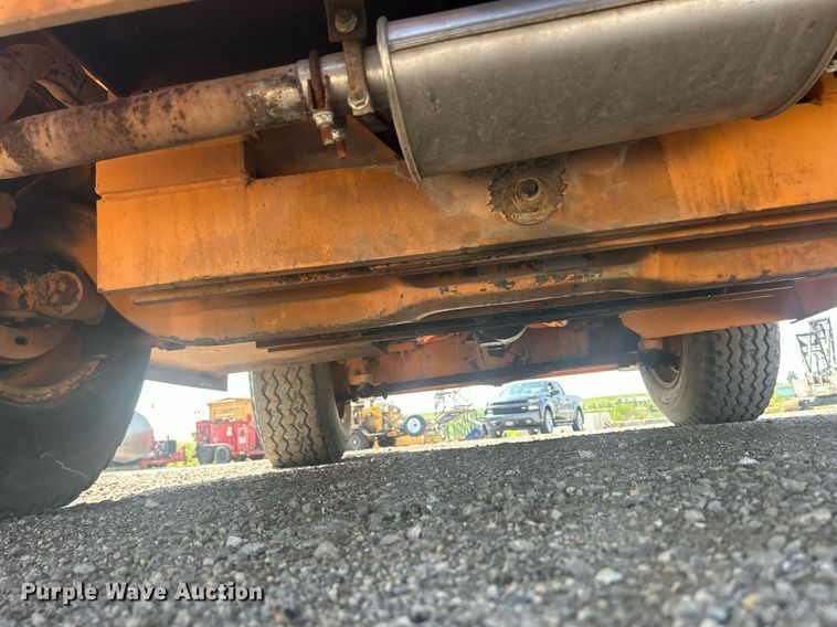 image for item DR4739 Broderson 1C2002B  crane