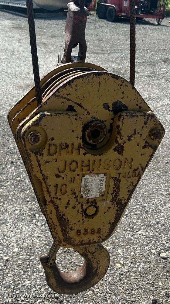 image for item DR4739 Broderson 1C2002B  crane