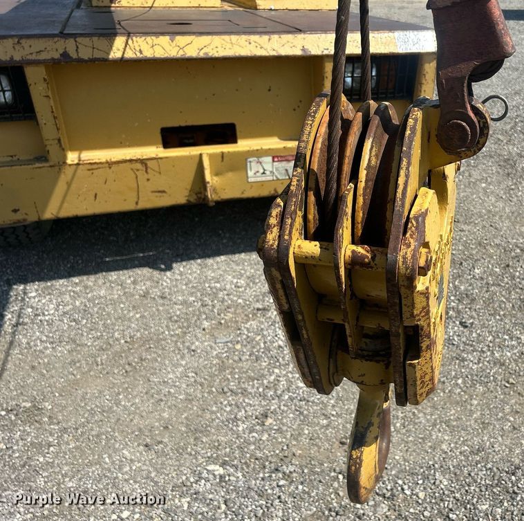 image for item DR4739 Broderson 1C2002B  crane