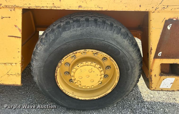 image for item DR4739 Broderson 1C2002B  crane