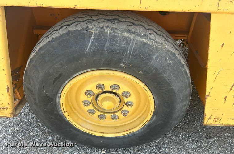 image for item DR4739 Broderson 1C2002B  crane