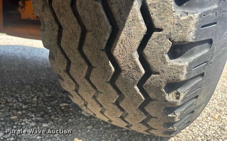 image for item DR4739 Broderson 1C2002B  crane