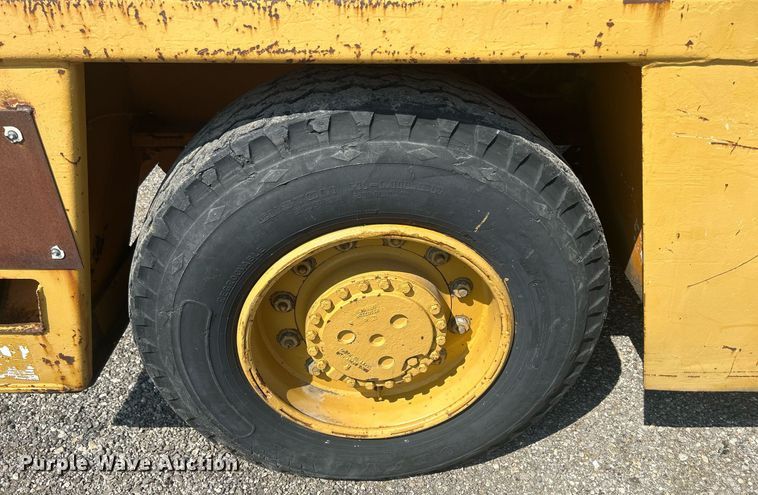 image for item DR4739 Broderson 1C2002B  crane