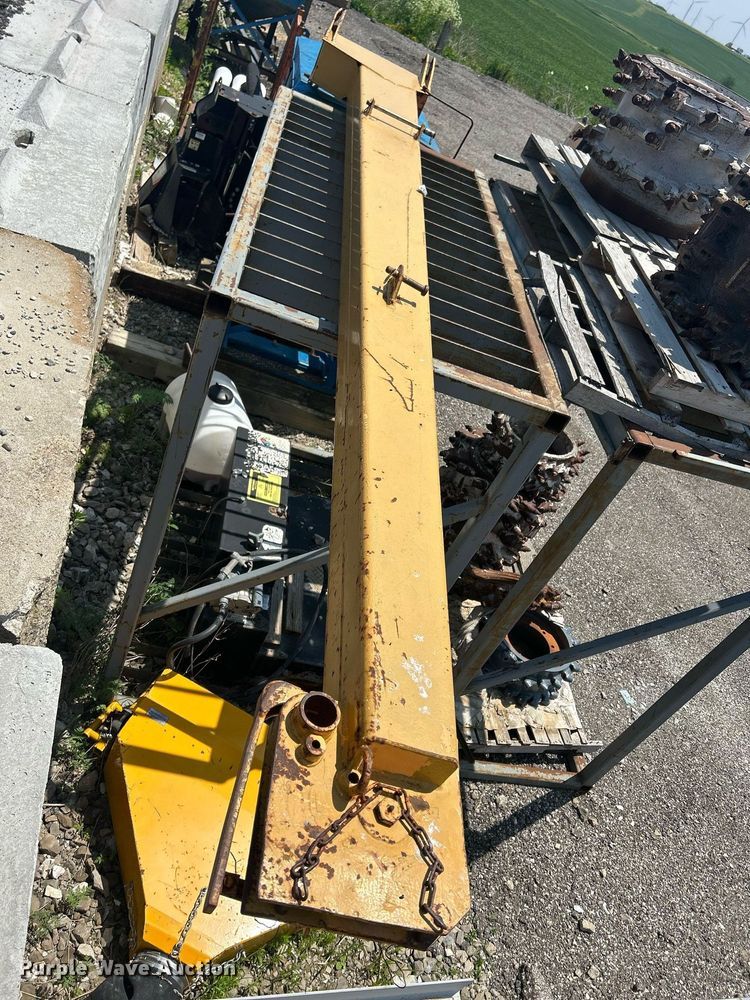 image for item DR4739 Broderson 1C2002B  crane