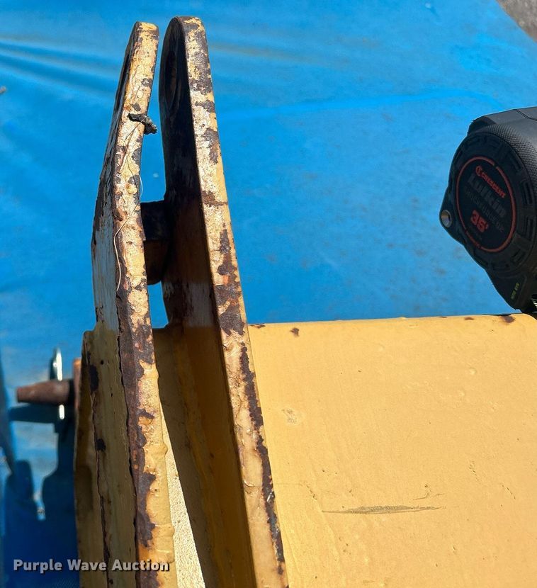 image for item DR4739 Broderson 1C2002B  crane