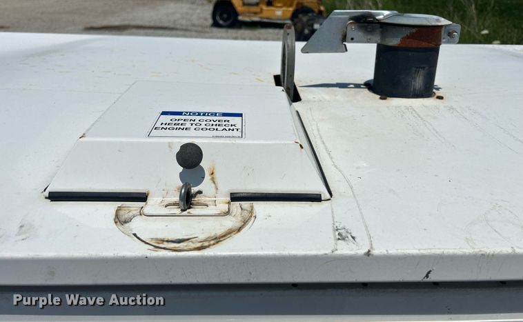 image for item DR4743 Sullivan-palatek D185UDZW  air compressor