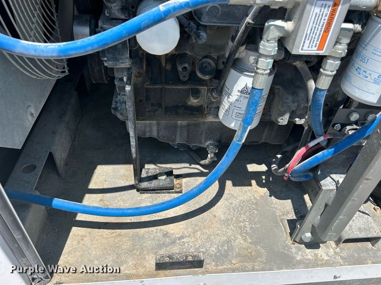 image for item DR4743 Sullivan-palatek D185UDZW  air compressor