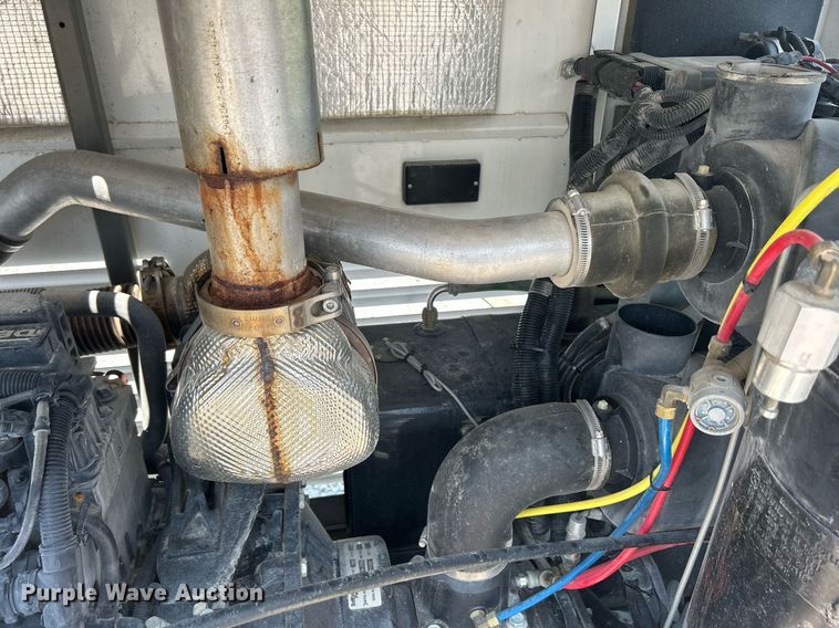 image for item DR4743 Sullivan-palatek D185UDZW  air compressor