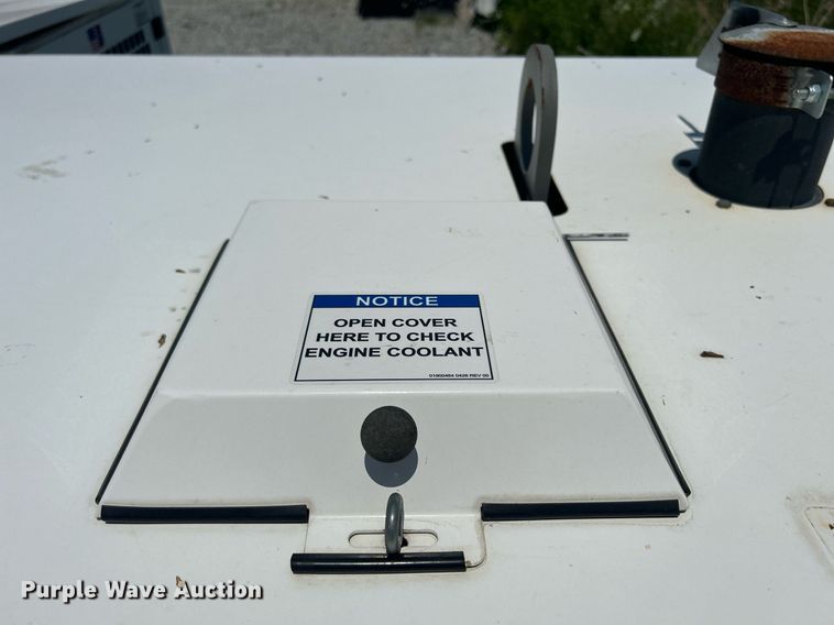 image for item DR4744 Sullivan-palatek D185UDZW  air compressor