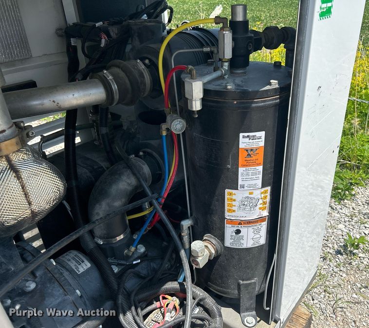 image for item DR4744 Sullivan-palatek D185UDZW  air compressor