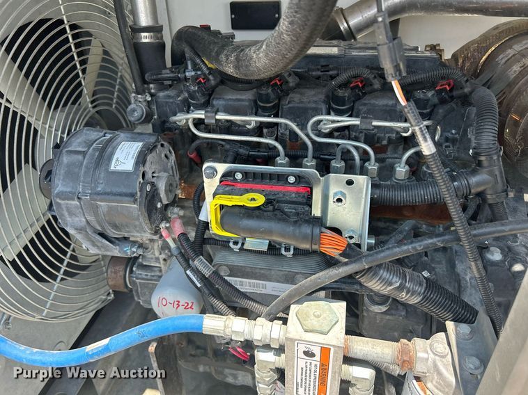 image for item DR4744 Sullivan-palatek D185UDZW  air compressor