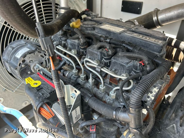 image for item DR4744 Sullivan-palatek D185UDZW  air compressor