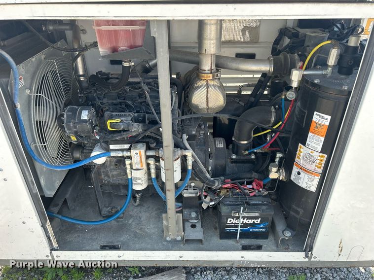 image for item DR4745 Sullivan-palatek D185UDZ  air compressor