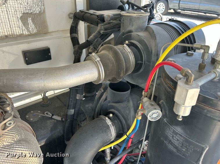 image for item DR4745 Sullivan-palatek D185UDZ  air compressor