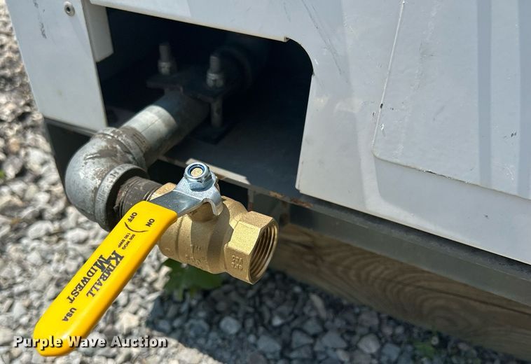 image for item DR4746 Sullivan-palatek D185UDZ  air compressor