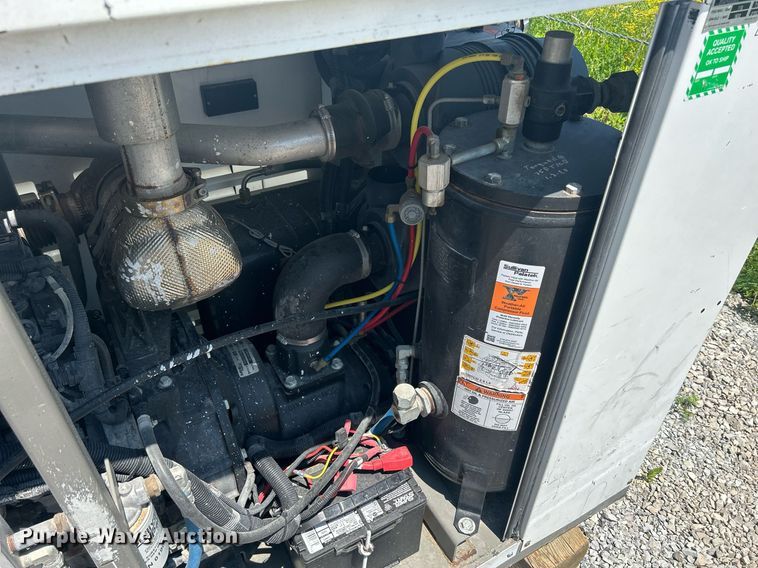 image for item DR4746 Sullivan-palatek D185UDZ  air compressor