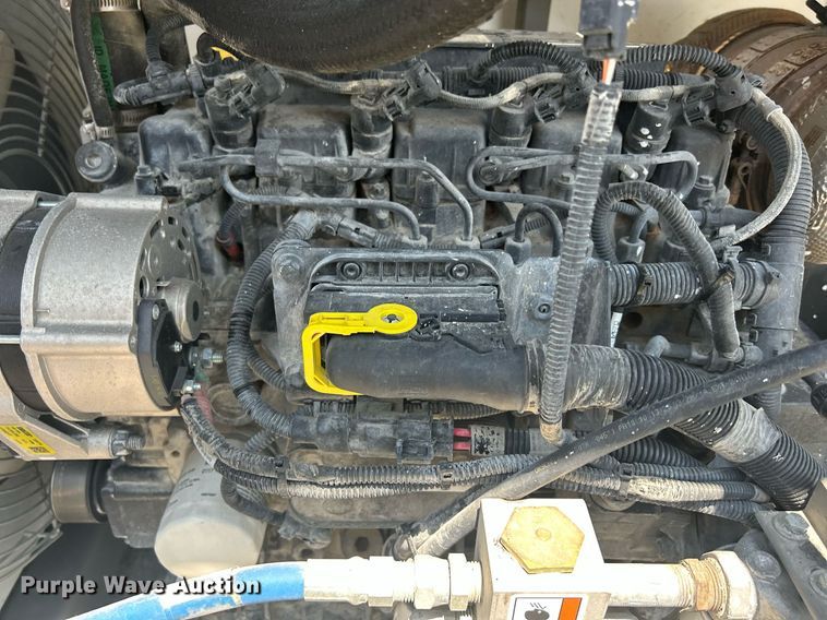 image for item DR4746 Sullivan-palatek D185UDZ  air compressor