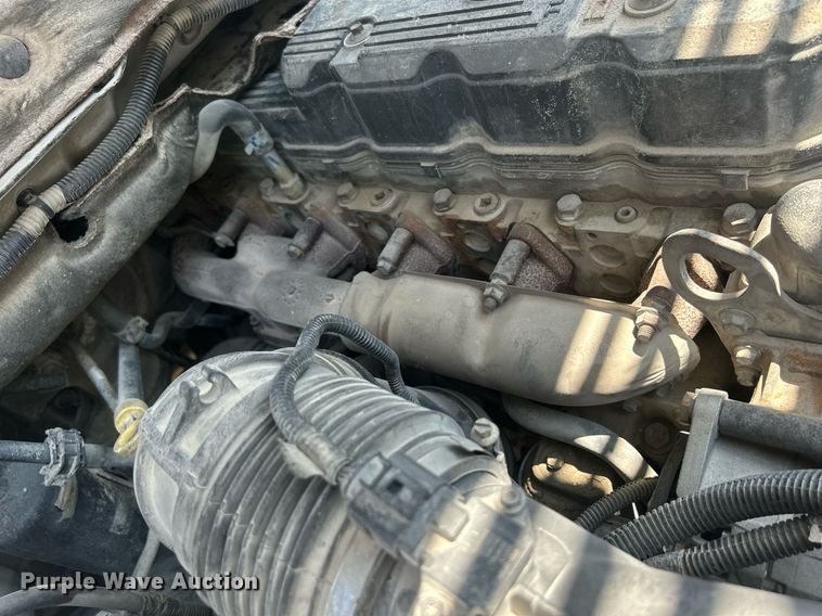 image for item DR4747 2006 Dodge Ram 3500  flatbed pickup truck