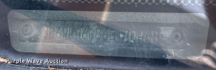 image for item DR4747 2006 Dodge Ram 3500  flatbed pickup truck