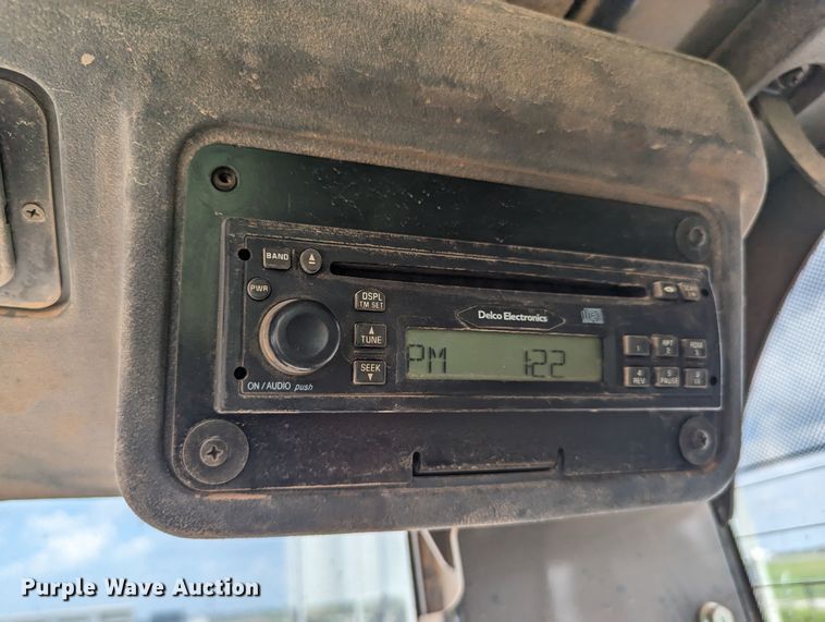 image for item DR6974 2007 John Deere 772D  motor grader