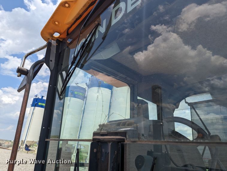 image for item DR6974 2007 John Deere 772D  motor grader