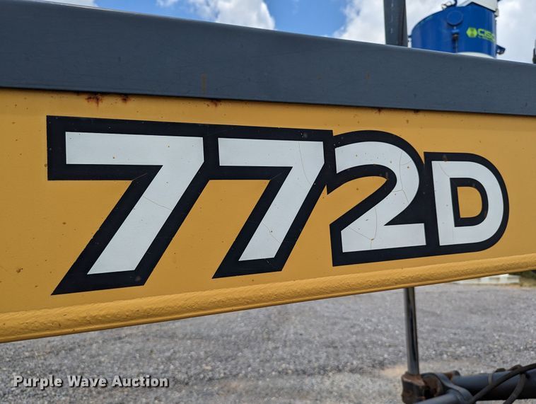 image for item DR6974 2007 John Deere 772D  motor grader