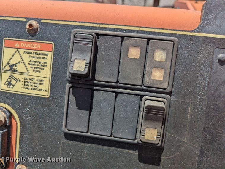 image for item DR6975 2008 SkyTrak 8042  telehandler