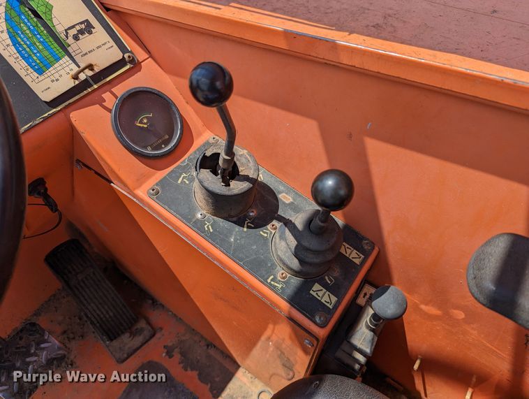 image for item DR6975 2008 SkyTrak 8042  telehandler