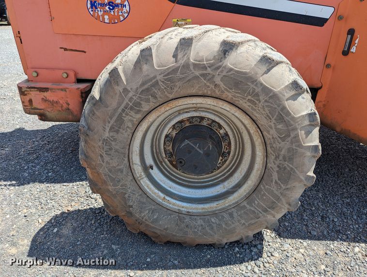 image for item DR6975 2008 SkyTrak 8042  telehandler