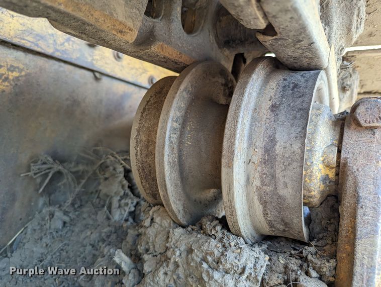 image for item DR6977 1978 Caterpillar D6D  dozer